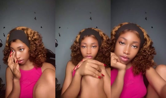 justmira.'s Live Session — Oct 22, 2026, 11:35 PM