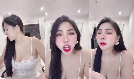lily1990's Live Session — Aug 14, 2026, 5:12 PM