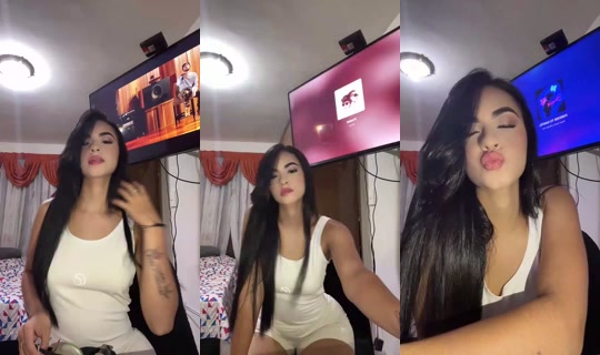 manuela1104's Live Session — Jul 12, 2026, 2:52 AM