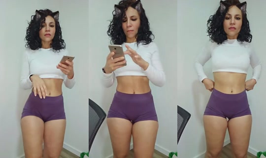 morena_lili's Live Session — Jul 26, 2026, 11:38 AM