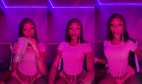 obsessedwme's Live Session — Oct 22, 2026, 8:43 AM