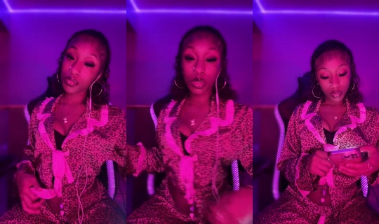 obsessedwme's Live Session — Oct 24, 2026, 9:09 AM