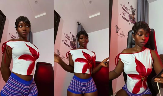 only1moni's Live Session — Jul 28, 2026, 12:15 AM