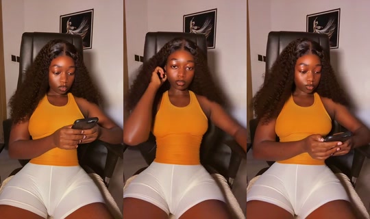 only1moni's Live Session — Aug 1, 2026, 11:54 PM