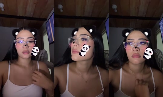 paulina25's Live Session — Aug 4, 2026, 12:13 AM