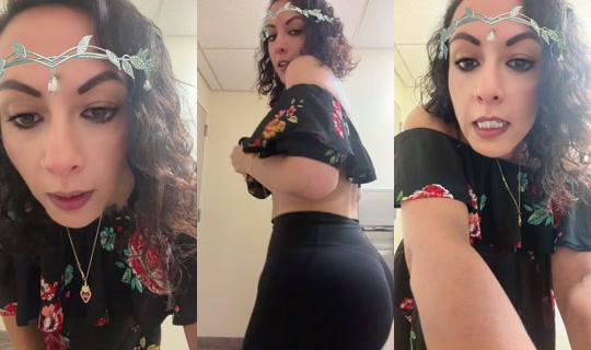queengypsyy's Live Session — Jul 30, 2026, 12:05 PM
