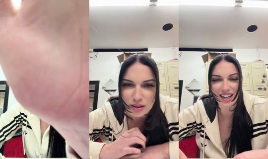 sativathesiren's Live Session — Jul 15, 2026, 9:11 AM