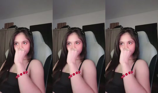 simpfor_kiera's Live Session — Jul 23, 2026, 2:52 PM