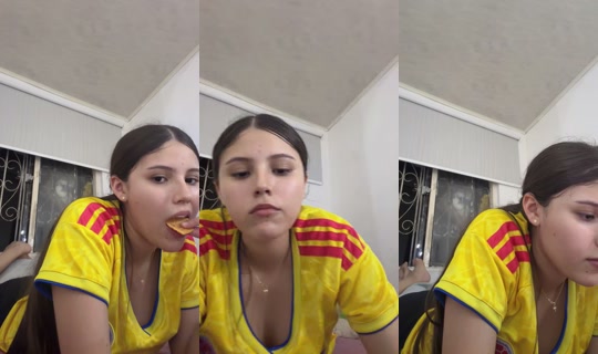 valentina_c's Live Session — Jul 30, 2026, 1:25 AM
