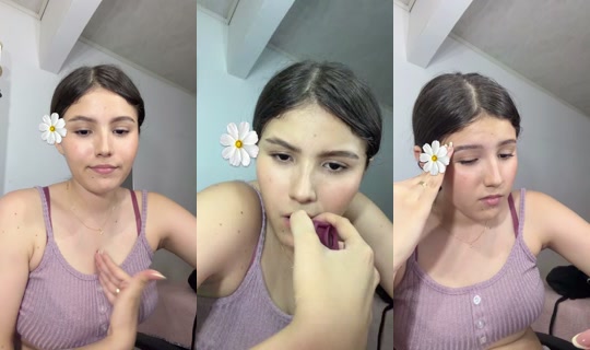 valentina_c's Live Session — Aug 21, 2026, 1:35 AM