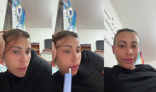 walentina's Live Session — Sep 21, 2026, 10:45 PM