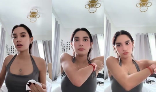 xoxo.lily's Live Session — Aug 18, 2026, 12:53 AM