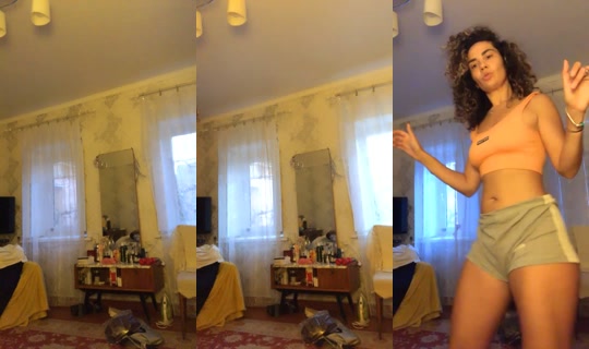 2069431456908372993's Live Session — Oct 21, 2026, 4:16 AM
