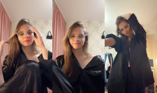 2107720919454558209's Live Session — Oct 10, 2026, 7:32 PM