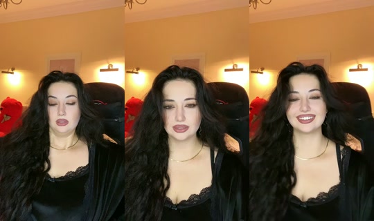 .hazeellll's Live Session — Jul 8, 2026, 9:41 PM