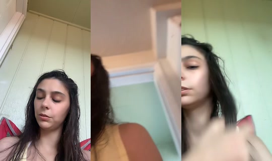 .mommyto2girls's Live Session — Jul 27, 2026, 1:20 AM