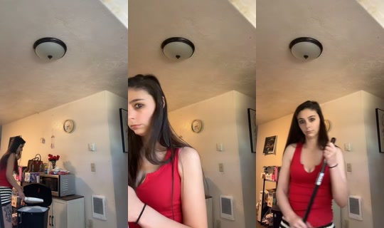 .mommyto2girls's Live Session — Jul 27, 2026, 10:25 PM