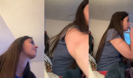 .mommyto2girls's Live Session — Sep 10, 2026, 2:15 AM