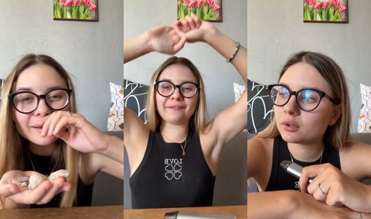 3_elizaveta_1's Live Session — Aug 20, 2026, 12:01 PM