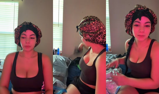 444melina's Live Session — Aug 3, 2026, 11:14 PM