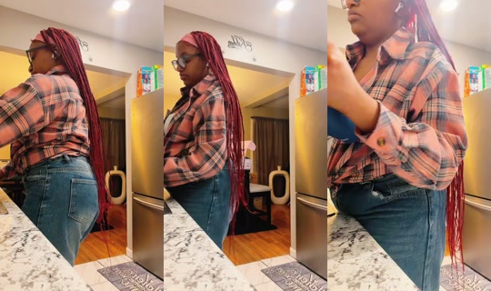 _itssnicoleeee's Live Session — Sep 26, 2026, 1:15 AM