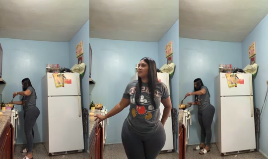 _la_loba's Live Session — Oct 31, 2026, 8:43 PM