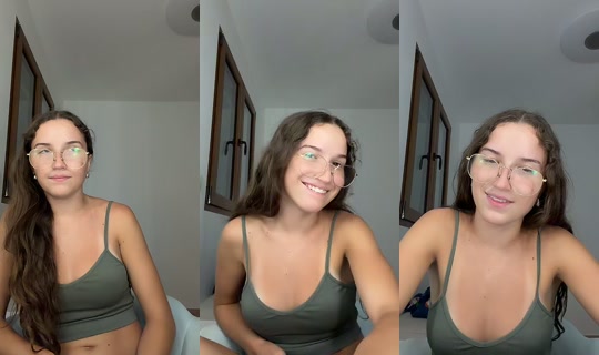 _myriiaam_25's Live Session — Jul 27, 2026, 10:03 PM
