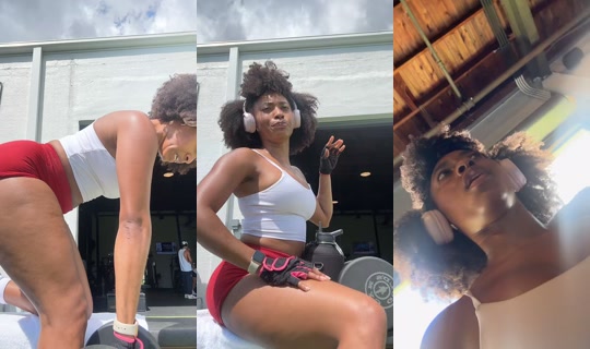 _venusdivine_'s Live Session — Aug 31, 2026, 7:19 PM