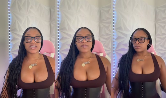 a.baddiew's Live Session — Oct 13, 2026, 8:49 PM