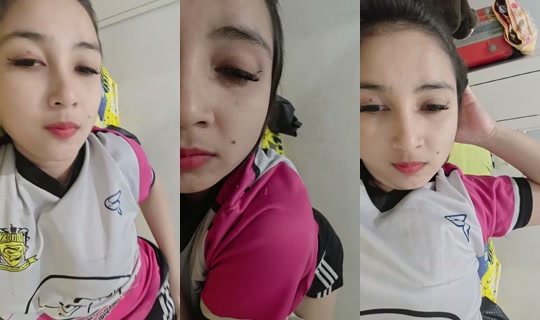 adah.isme123real's Live Session — Aug 24, 2026, 3:01 PM