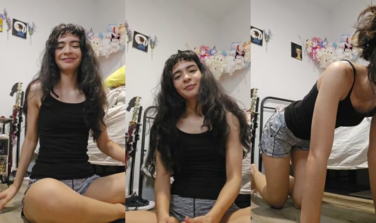 adore_selenaaaa's Live Session — Sep 26, 2026, 5:08 AM