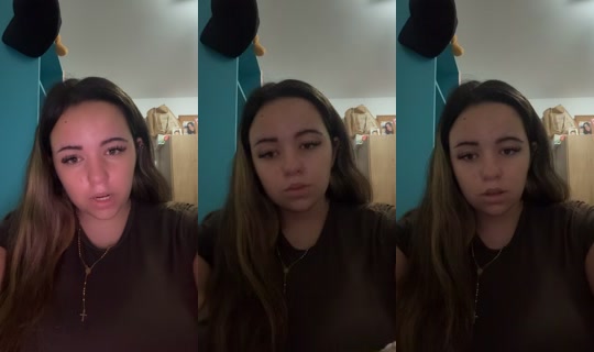 adrianaasecreetttt's Live Session — Jul 15, 2026, 8:44 PM