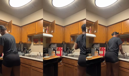 adrienneward0's Live Session — Sep 22, 2026, 2:44 PM