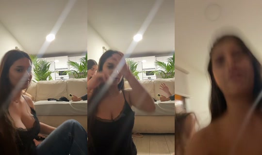 aishaplaceres_'s Live Session — Sep 5, 2026, 12:12 AM