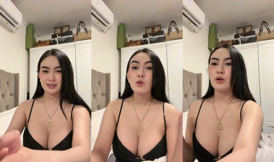 alecxandrae's Live Session — Aug 12, 2026, 10:54 PM