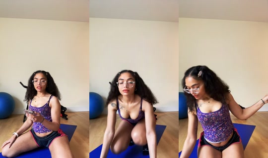 alittlevalentina's Live Session — Jul 21, 2026, 4:19 PM