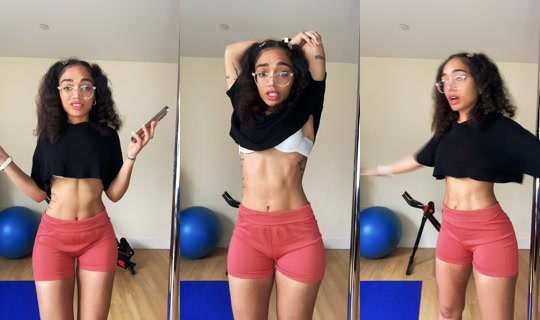 alittlevalentina's Live Session — Jul 30, 2026, 4:29 PM