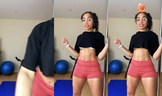 alittlevalentina's Live Session — Jul 30, 2026, 4:41 PM