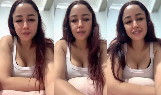 amina58831's Live Session — Aug 24, 2026, 6:20 PM