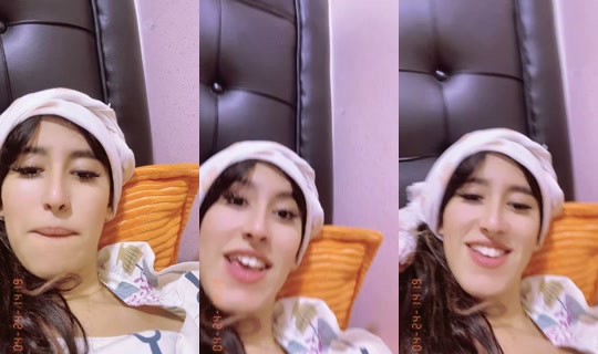 amina89507's Live Session — Oct 20, 2026, 12:50 PM