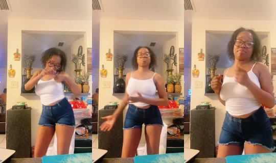 angelicaanderson781's Live Session — Aug 16, 2026, 4:38 PM