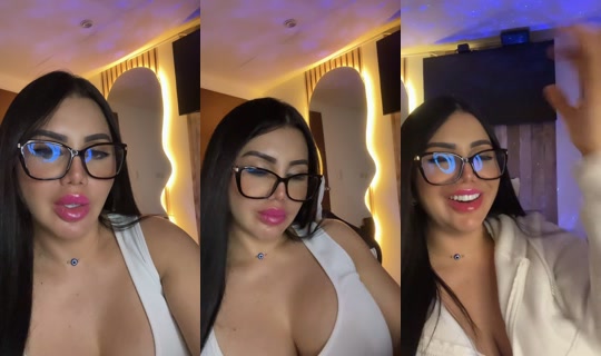 anitaflorez_28's Live Session — Jul 23, 2026, 11:11 PM