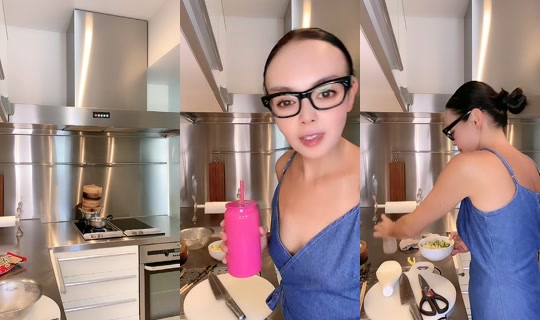 anna.shiawase402's Live Session — Jul 27, 2026, 2:56 AM