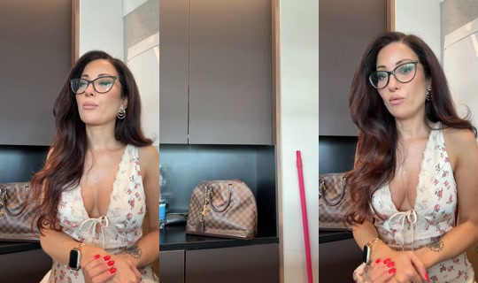 annasalsano87's Live Session — Aug 3, 2026, 8:00 AM