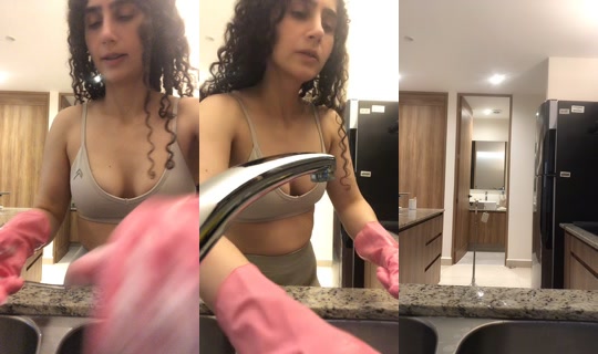 annastayziaa's Live Session — Jul 12, 2026, 12:09 AM