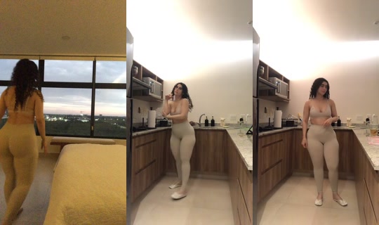 annastayziaa's Live Session — Jul 27, 2026, 12:55 AM