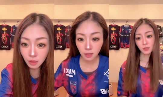 aoakagirls's Live Session — Oct 29, 2026, 9:44 PM