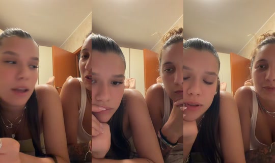 asiaadeleo's Live Session — Aug 23, 2026, 9:24 PM