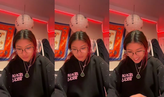 asian.queeeen's Live Session — Aug 25, 2026, 11:41 PM