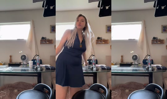 aura420goddess's Live Session — Jul 23, 2026, 9:36 PM